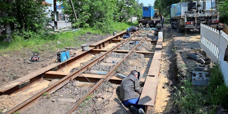 Kohlebahn rollt wieder über ganze Strecke (Artikel LVZ)